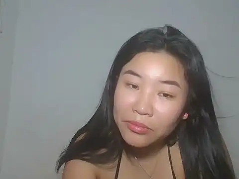 Zyeiii online show from March 2026 07:30:02 AM