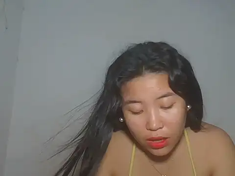 Snapshot of Zyeiii chatting on June 2026 06:57:01 PM Zyeiii online show from June 2026 06:57:01 PM