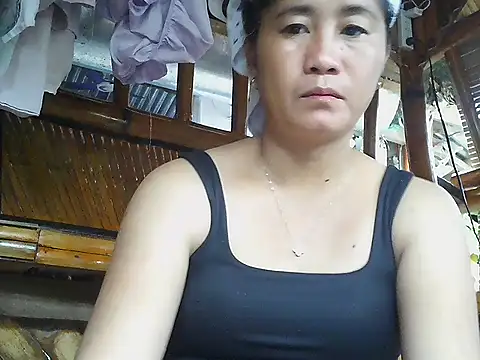 Snapshot of lovelyxxx88 chatting on February 2026 04:12:02 AM lovelyxxx88 online show from February 2026 04:12:02 AM
