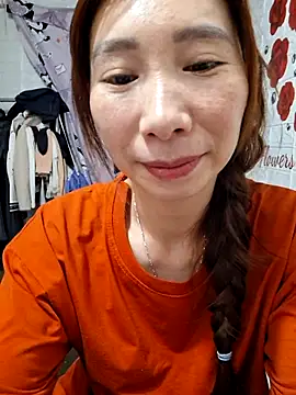 Adela-222 online show from April 2026 06:26:01 AM
