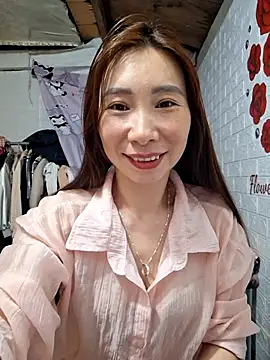 Adela-222 online show from March 2026 01:21:01 PM