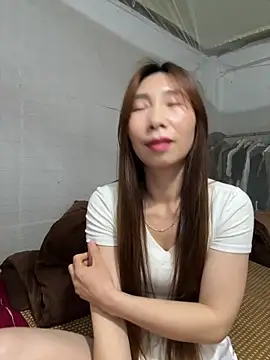 Adela-222 online show from May 2026 03:10:01 AM