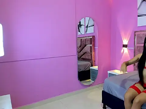 evelyn lovv online show from January 2026 03:10:02 AM