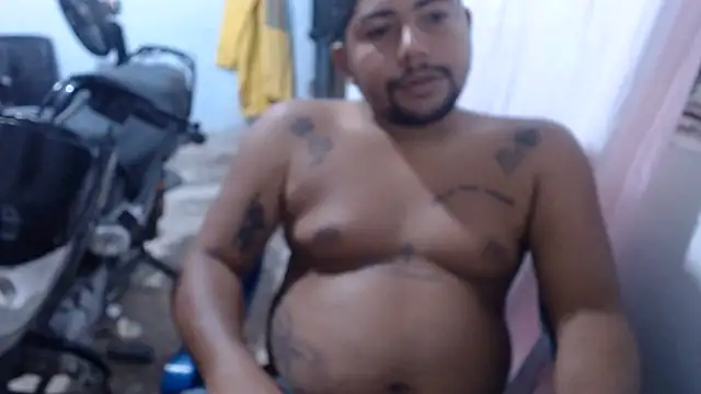 Snapshot of master_juju1924 chatting on July 2026 04:19:01 AM master juju1924 online show from July 2026 04:19:01 AM