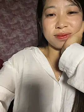 Snapshot of Mayly_lucky2 chatting on July 2026 10:38:02 PM Mayly lucky2 online show from July 2026 10:38:02 PM