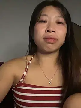 Snapshot of Mayly_lucky2 chatting on June 2026 03:40:02 PM Mayly lucky2 online show from June 2026 03:40:02 PM