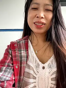 Snapshot of Mayly_lucky2 chatting on July 2026 02:45:01 AM Mayly lucky2 online show from July 2026 02:45:01 AM