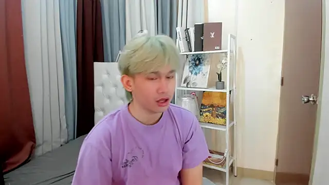 davincihugecock online show from April 2026 04:55:02 PM