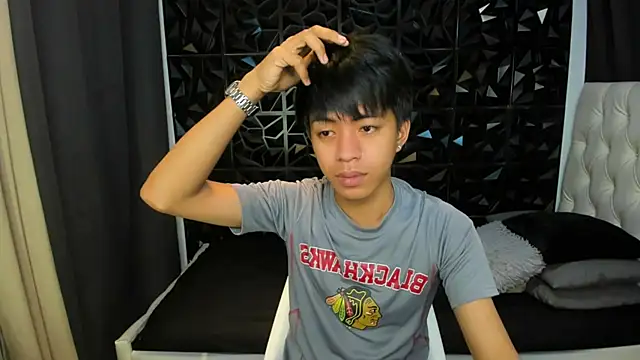 davincihugecock online show from March 2026 07:01:01 PM