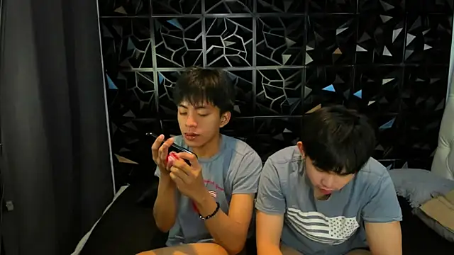 davincihugecock online show from March 2026 04:52:01 PM