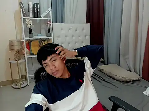 davincihugecock online show from March 2026 04:43:02 PM