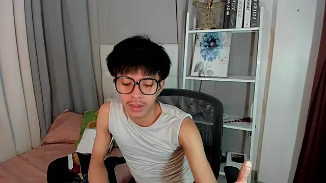 davincihugecock online show from February 2026 04:27:01 PM