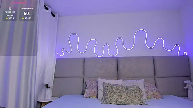 SamanthaKisss online show from January 2026 02:07:01 AM