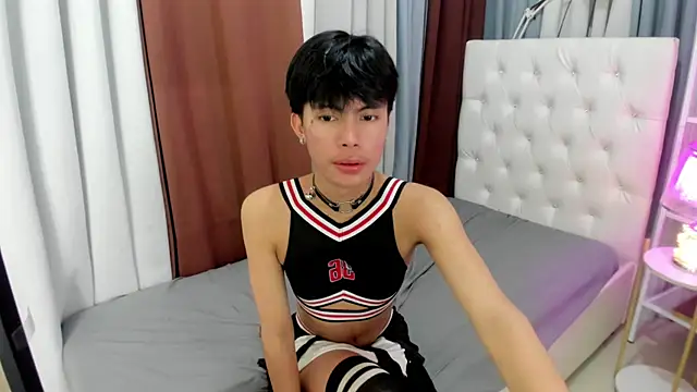 urtwinkbrixz online show from April 2026 04:49:01 AM