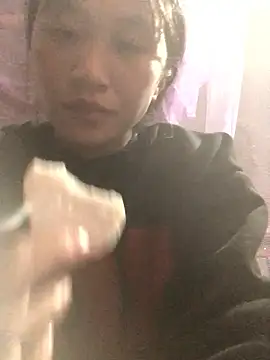 han-camx online show from January 2026 08:18:01 AM