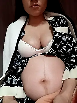 Shiny 68 online show from January 2026 02:57:01 PM