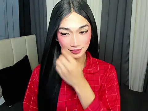 FyangFoxx online show from May 2026 05:27:02 PM