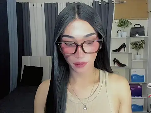 FyangFoxx online show from March 2026 06:02:02 AM