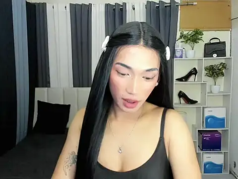 Snapshot of FyangFoxx chatting on March 2026 06:24:02 AM FyangFoxx online show from March 2026 06:24:02 AM