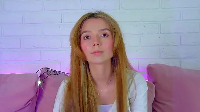 VanessaVienne online show from February 2026 04:38:01 PM