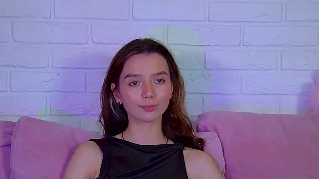 VanessaVienne online show from April 2026 06:10:01 PM