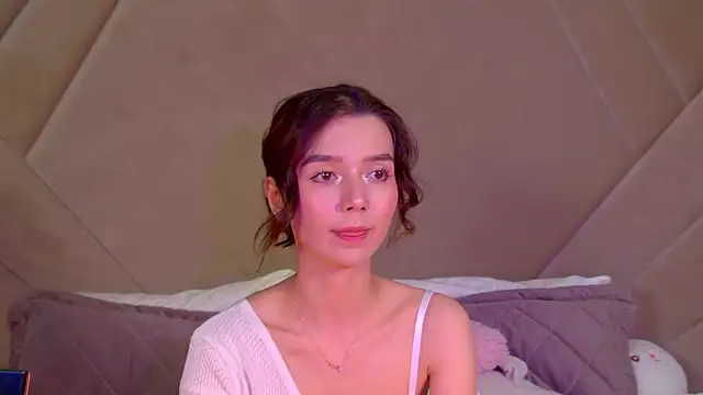 VanessaVienne online show from March 2026 04:33:02 PM