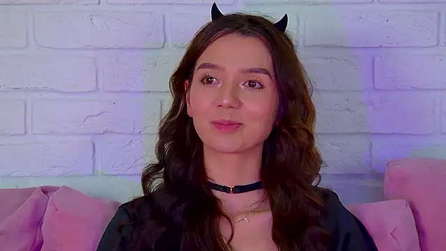 VanessaVienne online show from March 2026 04:08:01 PM