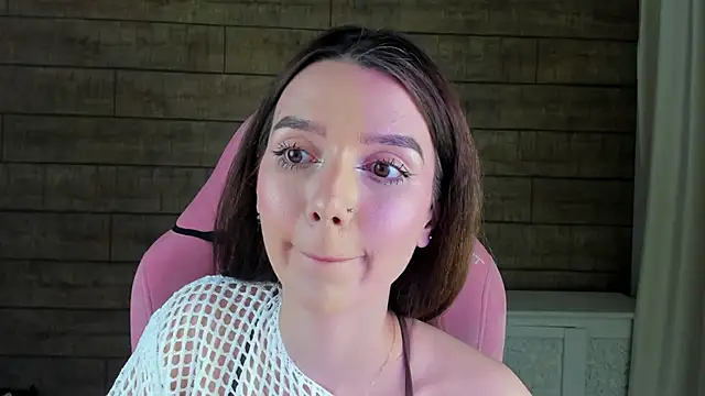 VanessaVienne online show from April 2026 04:24:02 PM