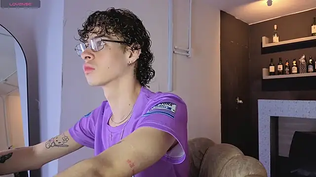 nova salvatore online show from April 2026 02:08:02 AM