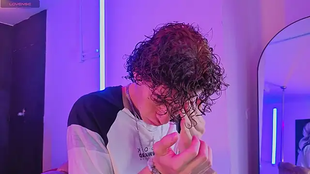 nova salvatore online show from April 2026 02:39:01 AM