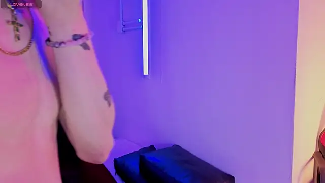 nova salvatore online show from February 2026 04:01:02 AM