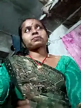 Snapshot of Hirdesh_sahu chatting on April 2026 04:42:02 PM Hirdesh sahu online show from April 2026 04:42:02 PM