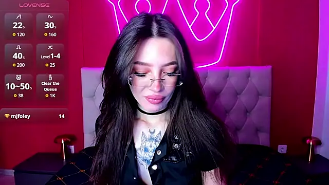 IvyDainty online show from June 2026 01:27:02 AM