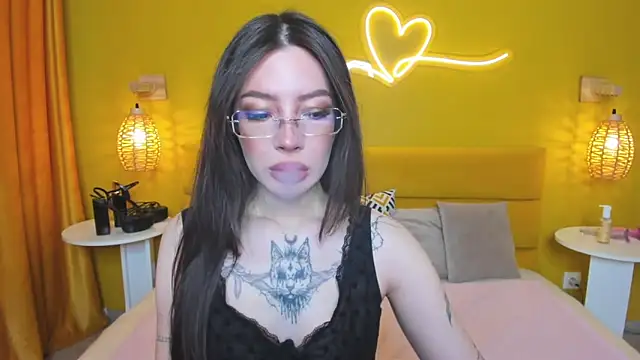 IvyDainty online show from May 2026 01:22:02 AM