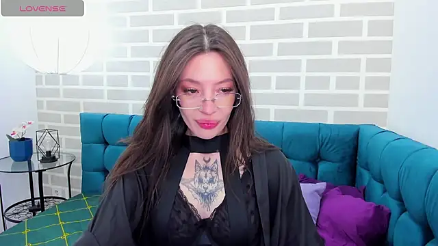 IvyDainty online show from May 2026 01:28:01 AM