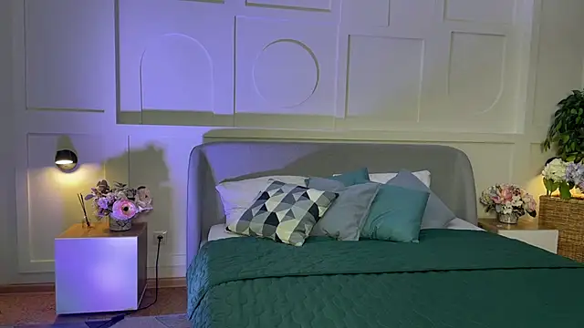  SilkyShadow  online show from February 2026 01:03:02 AM