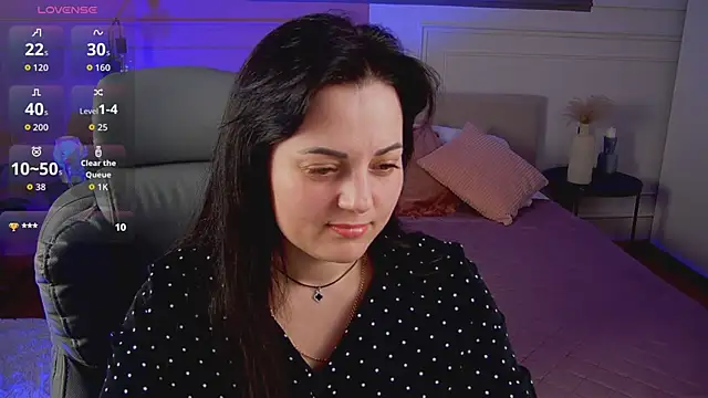  SilkyShadow  online show from March 2026 01:11:01 AM