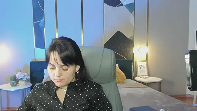  SilkyShadow  online show from March 2026 01:05:01 AM