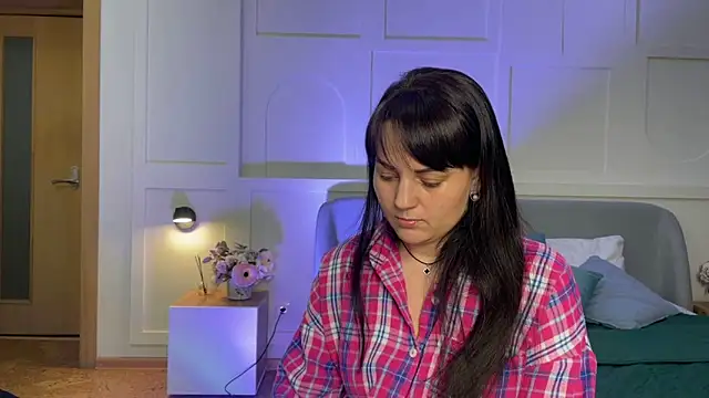  SilkyShadow  online show from February 2026 01:16:02 AM