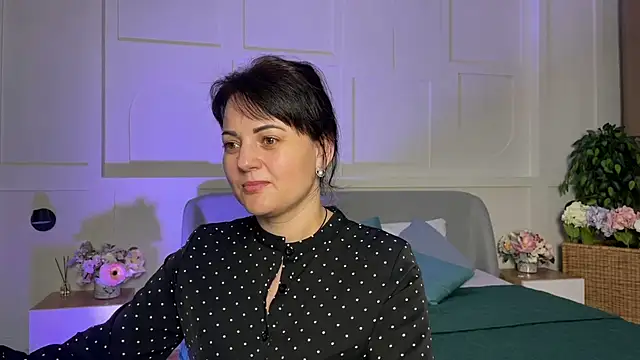  SilkyShadow  online show from February 2026 01:15:02 AM