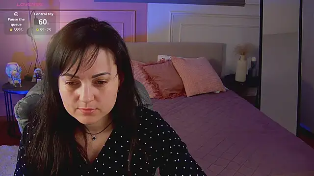  SilkyShadow  online show from March 2026 01:12:01 AM