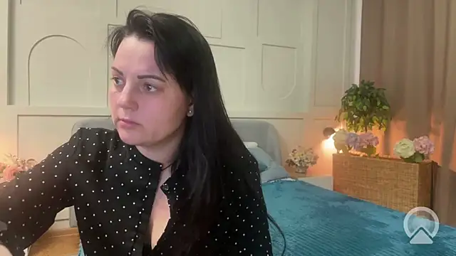  SilkyShadow  online show from March 2026 01:06:01 AM