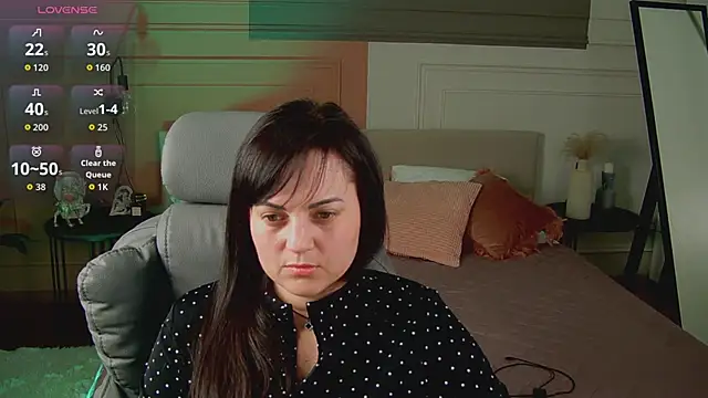  SilkyShadow  online show from March 2026 01:07:01 AM