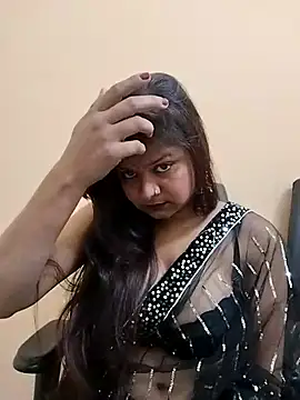 Attractive Queen  online show from January 2026 06:31:02 AM