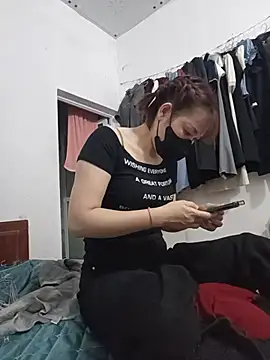 Anna-2k online show from June 2026 02:51:01 PM