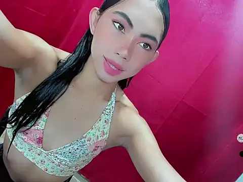 Massivecockfiona online show from March 2026 05:24:02 AM