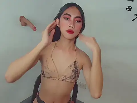 Massivecockfiona online show from February 2026 02:06:01 PM