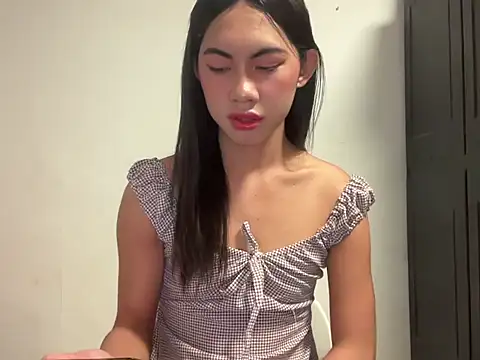 Massivecockfiona online show from July 2026 06:22:02 AM