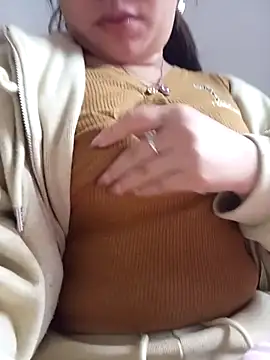 Minaa2x online show from March 2026 05:18:02 AM