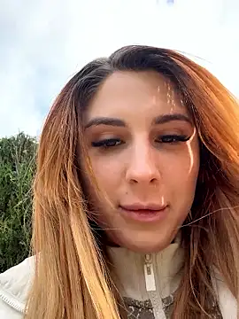 LucyBridgette online show from April 2026 02:53:01 PM